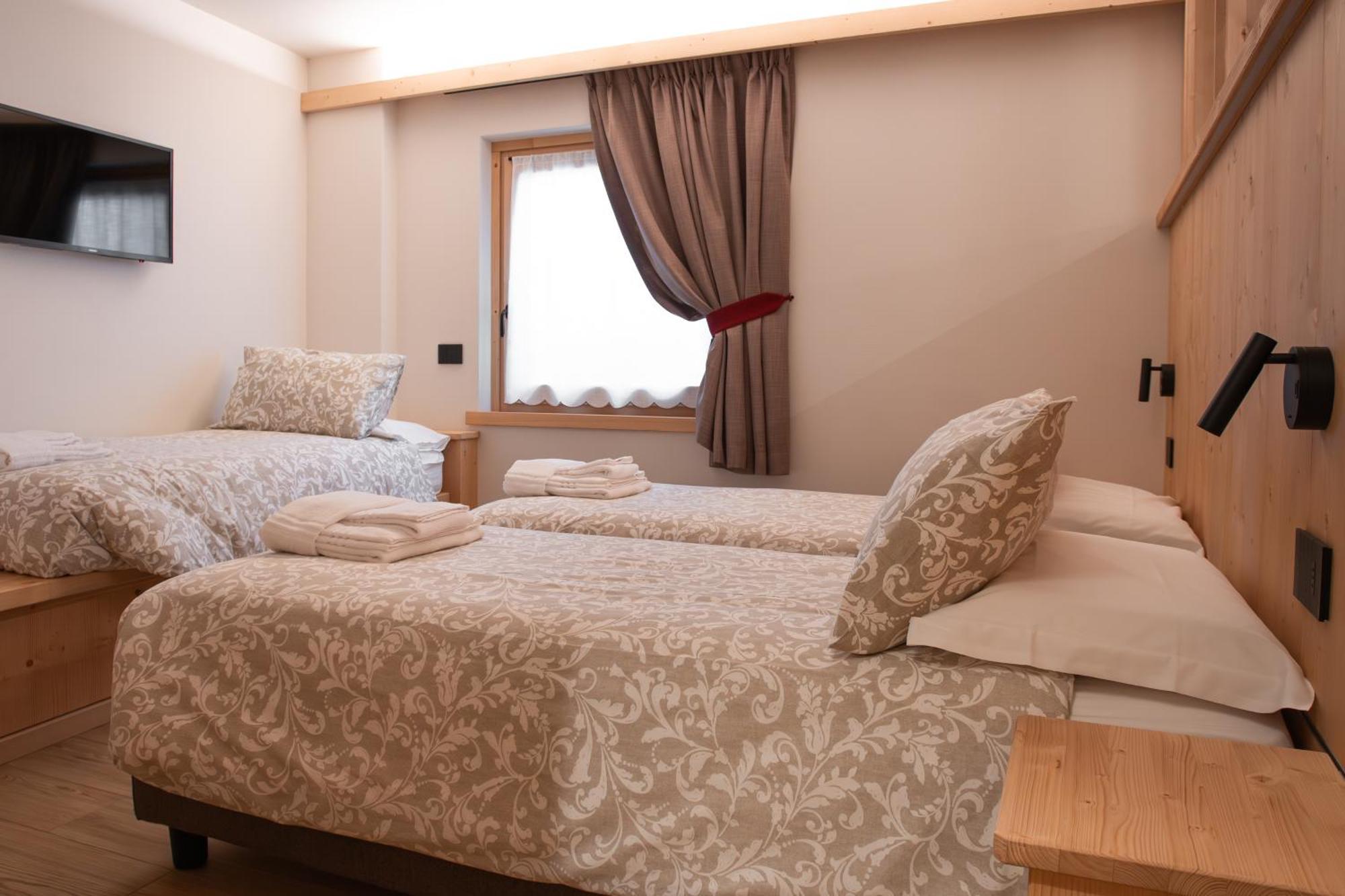 Chalet Al Tabia Bormio Bagian luar foto